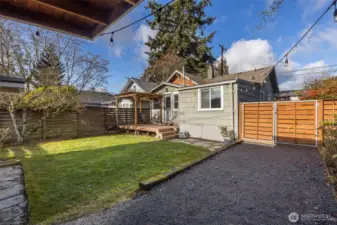 There is room to pull in a car if needed.