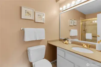 ensuite bathroom