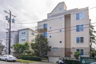 Building built in 1994