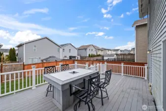 Outdoor entertainer's dream