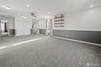 Office? Media studio?