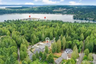 Located in the North Bay area of the Master Planned Resort of Port Ludlow, this property is steps away from the marina, beach, Inn as well as miles of hiking/biking trails & World Champion golf course.  Membership to the Beach Club with an indoor/outdoor pool, exercise facility, athletic courts-is dedicated to residence in North Bay.