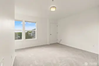 Second bedroom.