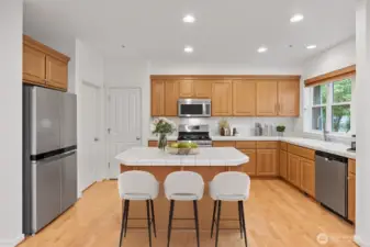 Great kitchen.