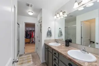 Primary Bath with Walk in Closet