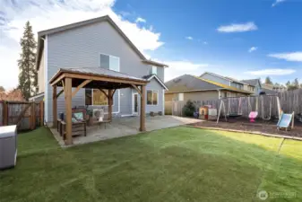 Beautiful patio area, perfect for entertaining