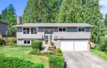 Beautifully maintained, light-filled 1974 split level home located in the Mukilteo School District. Newly repainted exterior, Whole House AC, EV Charging capabilities and amazing grounds, perfect for gardening and play.