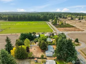 Rural charm with easy access to city conveniences
