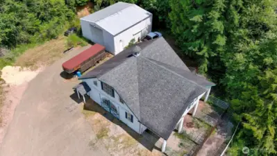 Shop and Carriage House