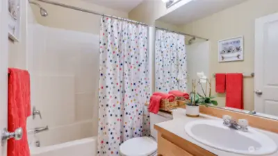 Enjoy having a full guest bath right off the guest bedroom upstairs.