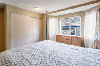 Lots of closet space