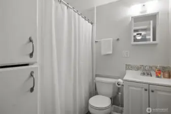 Apt 3 Bathroom