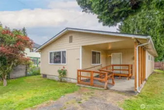 3 bed/2 bath