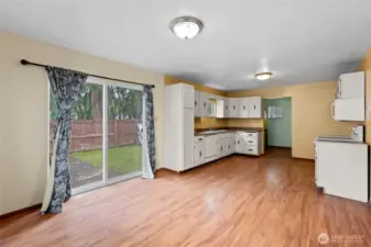 Large Kitchen/Dining room