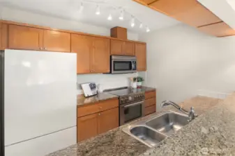 Top of the line appliances throughout - Paykel + Fisher, Miele, Viking!