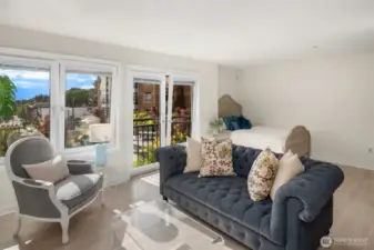 Ample space throughout.