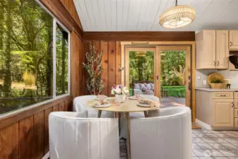 Feel like one with nature with the large paned windows.