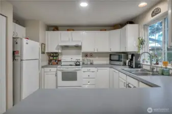 Appliances included.