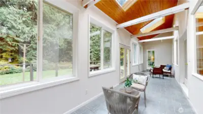 Another view of solarium.