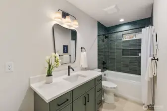 Main Floor Full Bath