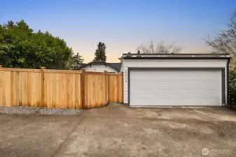 440' garage with EV Charge ready