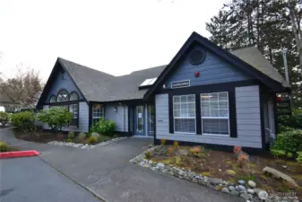 Clubhouse Access - Swimming pool, tennis court, weight room, and hot tub.