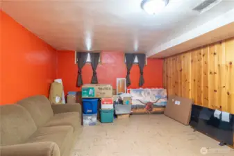 Extra bonus room -DS