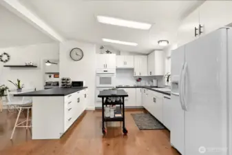 Newly updated open Kitchen