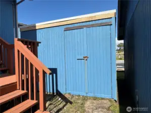 10X12 storage shed
