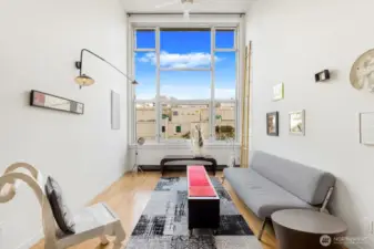 So much natural light!