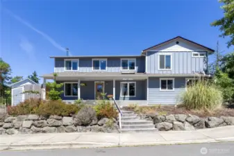 408 Eddy Ct.
