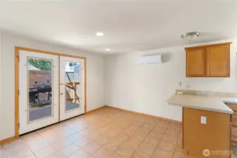 Dining Room Looking to Deck/Back Yard