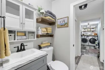 Main Full bathroom with easy access from both sides of the home.