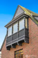 Tudor architecture...at it's best.