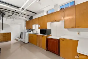 Utility room, Laundry room, storage galore!