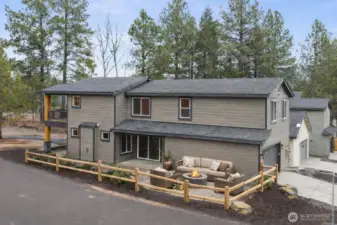 Photos, plans and elevations may be examples representing the community, community  amenities, homes or artist’s renderings that may not accurately represent the actual  condition of a homesite or home as constructed, and may also contain options and  upgrades which are not included in the sale. Trailside Homes reserves the right to make  changes to floor plans, specifications, dimensions, design and elevations without prior  notice. Stated dimensions and square footage, if applicable, are estimated and should  not be used as representations of the home’s actual size