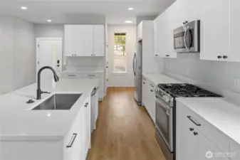 Photos, plans and elevations may be examples representing the community, community  amenities, homes or artist’s renderings that may not accurately represent the actual  condition of a homesite or home as constructed, and may also contain options and  upgrades which are not included in the sale. Trailside Homes reserves the right to make  changes to floor plans, specifications, dimensions, design and elevations without prior  notice. Stated dimensions and square footage, if applicable, are estimated and should  not be used as representations of the home’s actual size