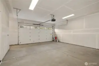 Photos, plans and elevations may be examples representing the community, community  amenities, homes or artist’s renderings that may not accurately represent the actual  condition of a homesite or home as constructed, and may also contain options and  upgrades which are not included in the sale. Trailside Homes reserves the right to make  changes to floor plans, specifications, dimensions, design and elevations without prior  notice. Stated dimensions and square footage, if applicable, are estimated and should  not be used as representations of the home’s actual size