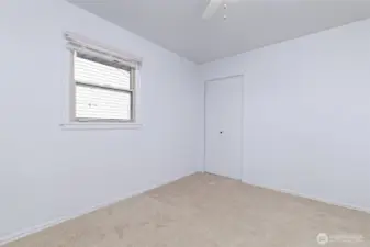2nd bedroom closet
