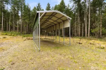 Covered RV with water/electricity