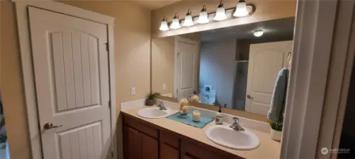 Primary Bath Dual Sinks