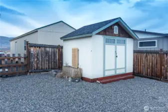 Storage shed