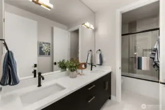 Upstairs hall bath with dual sinks