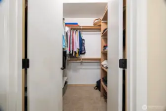 Walk in closet