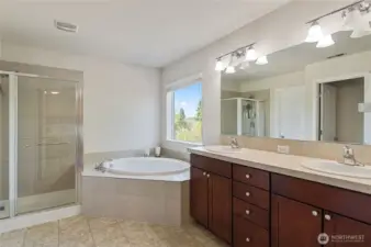 Primary suite