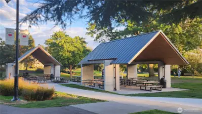 Stoll to Juanita Beach every morning or jump on the trail for a jog.