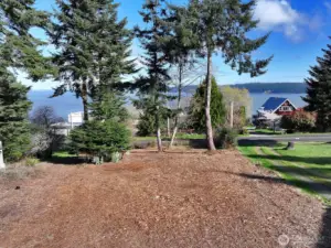 Sellers just cleared the lot of brush so it is easy to walk on, see the approximate property lines and understand the lay of the land!
