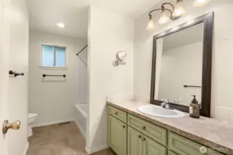 Full Hall Bathroom