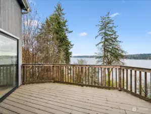 Large deck space for entertaining with beautiful water views