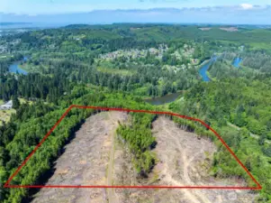 Overhead view with approximate boundaries in red.